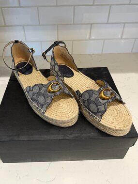 NWT Coach Dillon Signature Jacquard Espadrilles Midnight Navy 9.5B